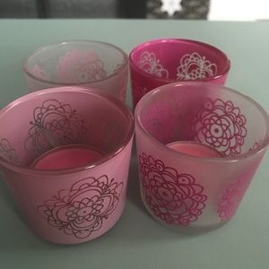 Set of 4 pink/clear candle holders